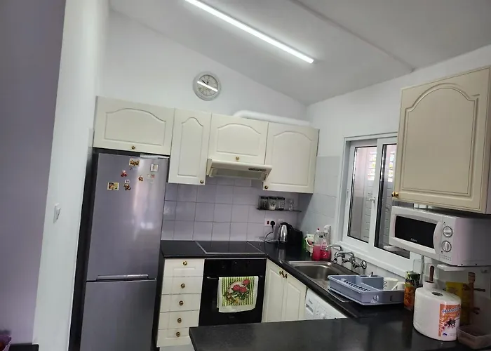 Jasmin Gardens * 파포스