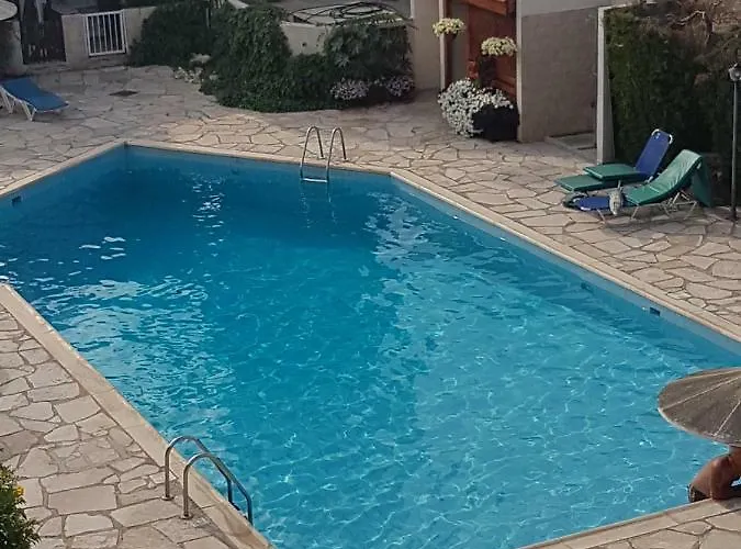 Jasmin Gardens * 파포스