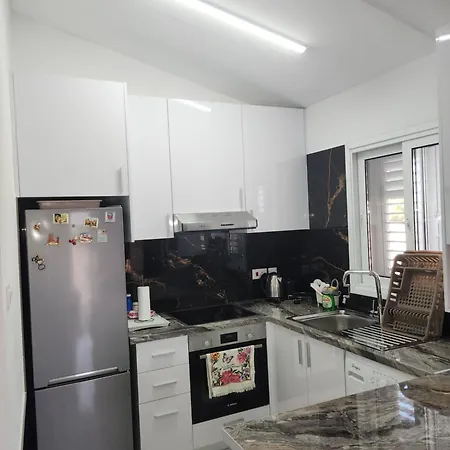 Jasmin Gardens Apartament *